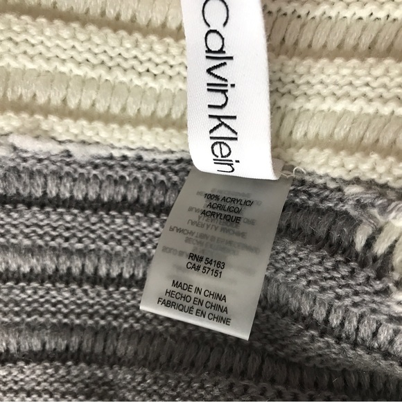 Calvin Klein Infinity Scarf - Picture 4 of 4